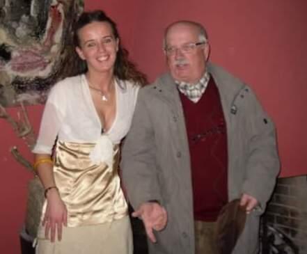Saverio Baldassarri con la figlia Valentina: appassionato cacciatore, aveva 76 anni ed era malato da tempo tanto che da un paio di settimane si trovava ricoverato all’ospedale di Livorno dove ieri mattina è spirato