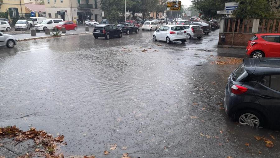 Il "lago" fra viale Alfieri e via Tripoli