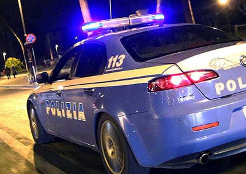 Ferrara. Minaccia i genitori con un coltello, in carcere per maltrattamenti