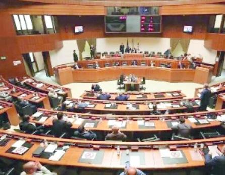 Candidatura di Soru, centrosinistra prudente: «Primarie, decide la coalizione»