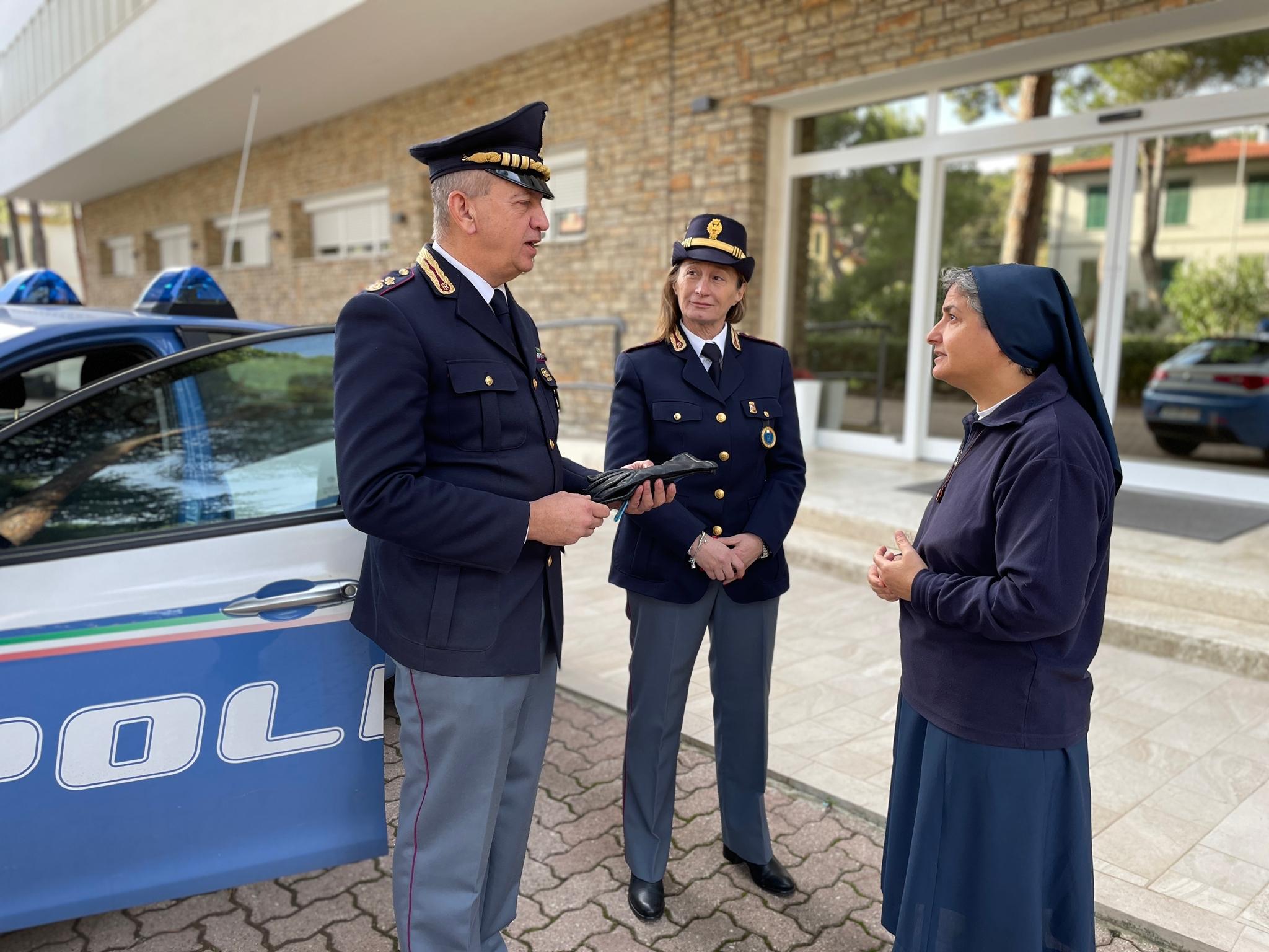 La polizia alla Casa San Giuseppe