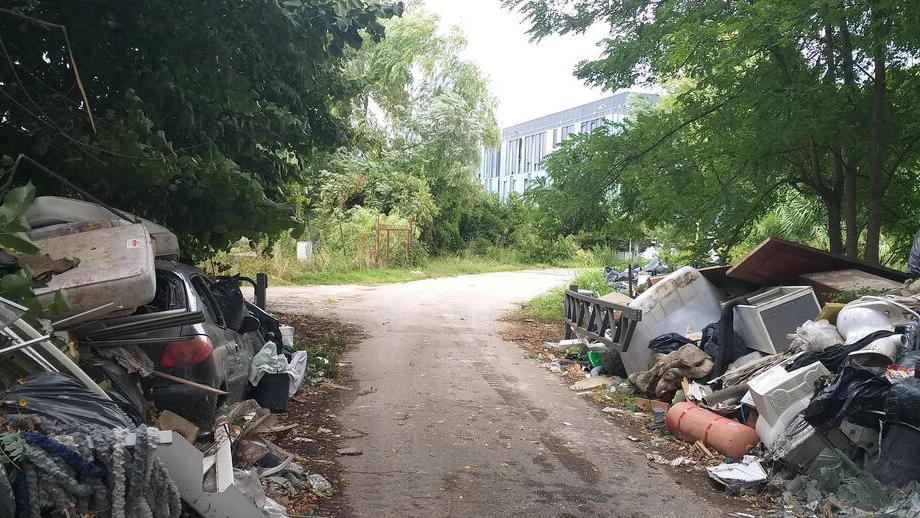 Bonifica, partita la mappatura degli inquinanti tra fosso Brusigliano, ospedale e campo nomadi di Pistoia