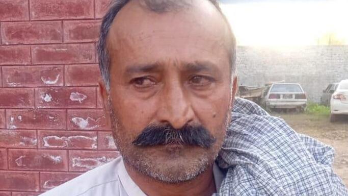Il Pakistan consegna Shabbar, padre di Saman