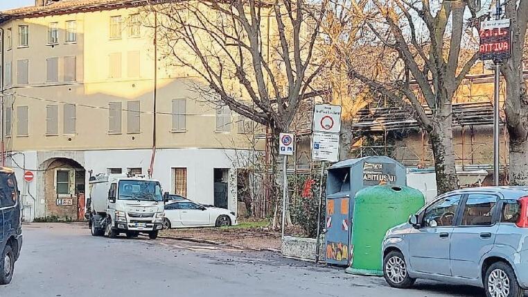 Sassuolo, l’acqua mette ko la Ztl: una perdita d’acqua all’interno del municipio ha danneggiato il server<br>