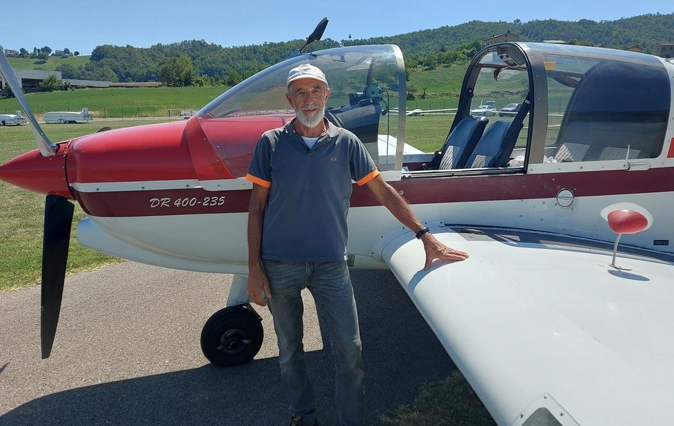 Pavullo. Daniele, il trainatore di alianti «Portarli in volo è un’emozione»<br>
