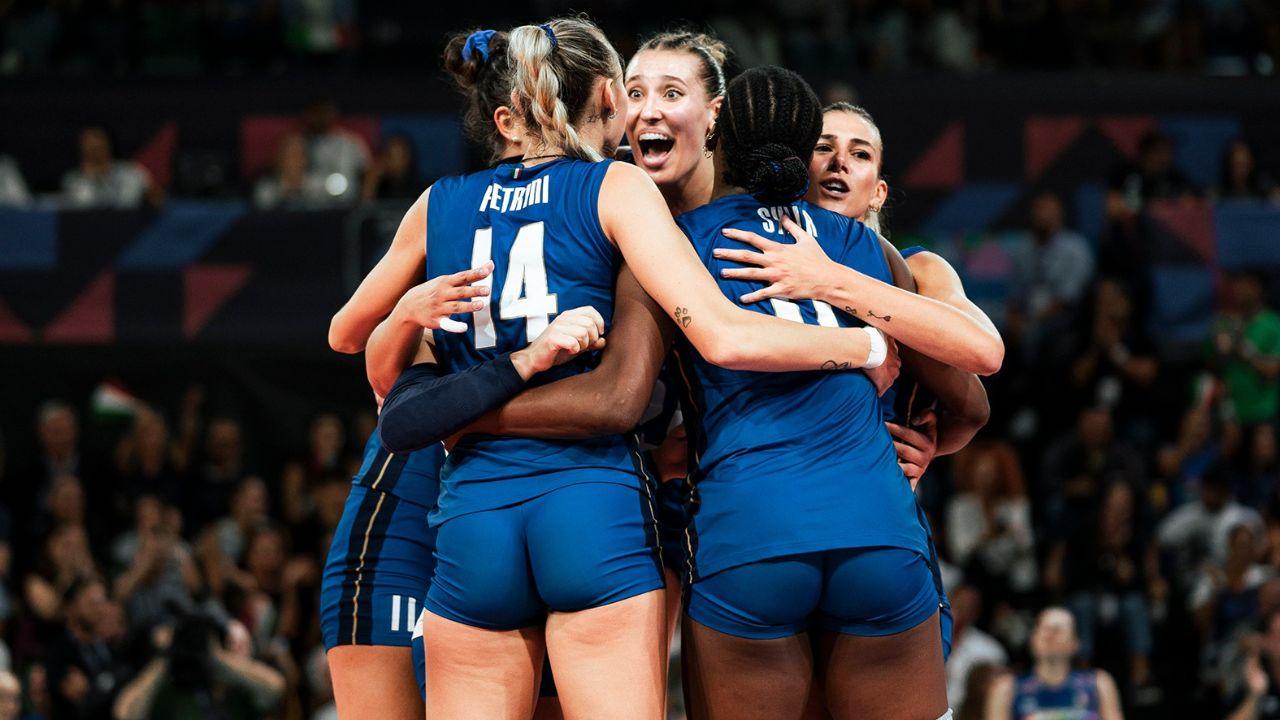 Mamma mia le Azzurre del volley! Francia annientata, ora la semifinale<br>
