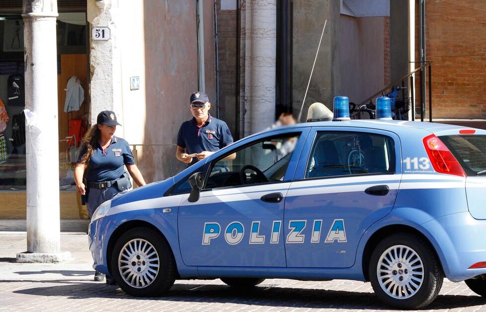 Lucca, fa paura il molestatore seriale: prese di mira una studentessa e una barista