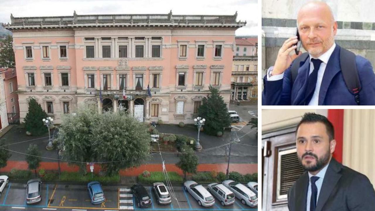 Il municipio di viale Verdi, nella foto sopra Claudio Del Rosso, sotto il sindaco Luca Baroncini