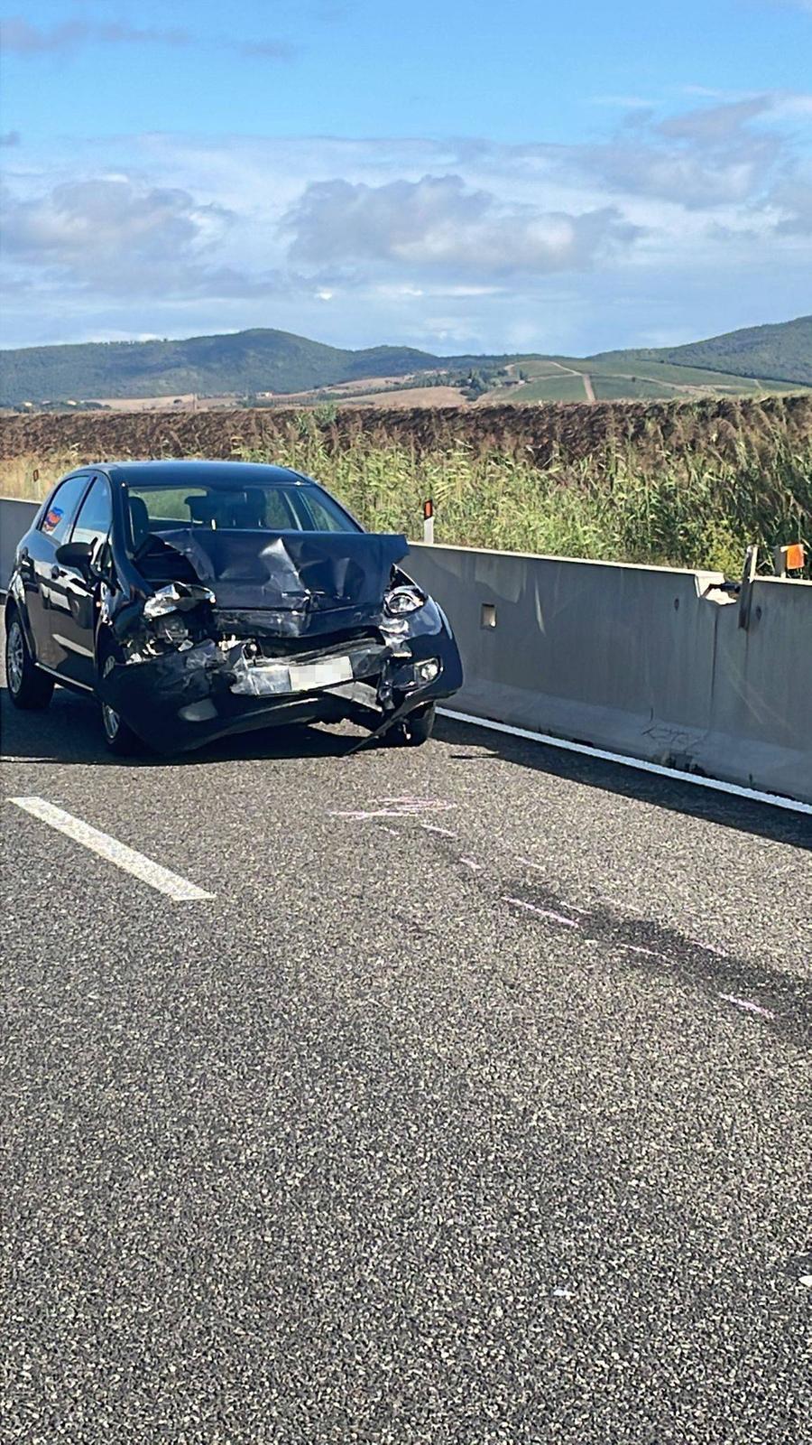 Orbetello: incidente sull’Aurelia, maxi coda a Talamone