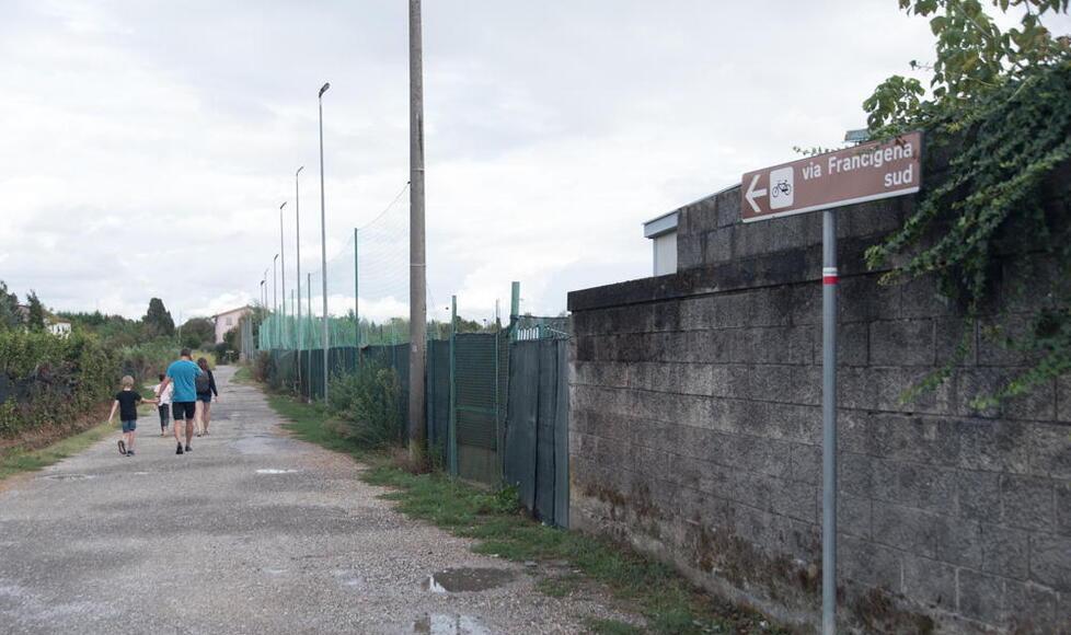 La via Francigena che attraversa il quartiere di Sant’Anna (Immagini di Ilaria Genovesi)