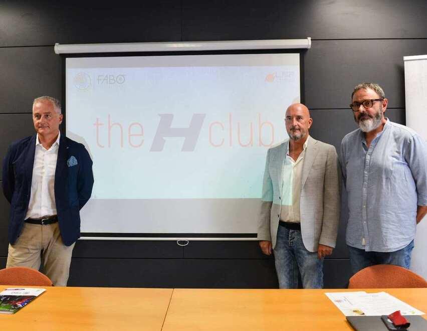 Da sinistra Davide Zinanni, Gianluca Meucci e Stefano Romani alla presentazione dell’iniziativa “The H club” nella sala stampa del Palaterme