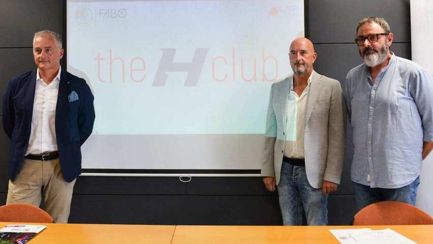 Da sinistra Davide Zinanni, Gianluca Meucci e Stefano Romani alla presentazione dell’iniziativa “The H club” nella sala stampa del Palaterme