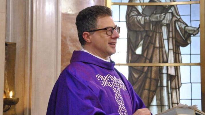 Pistoia, prete vuole benedire i fucili da caccia: dopo le polemiche le scuse di don Alessio Biagioni