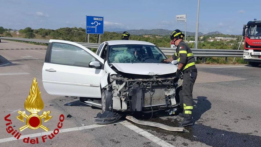 Olbia, due incidenti stradali in poche ore: due feriti trasportati all’ospedale