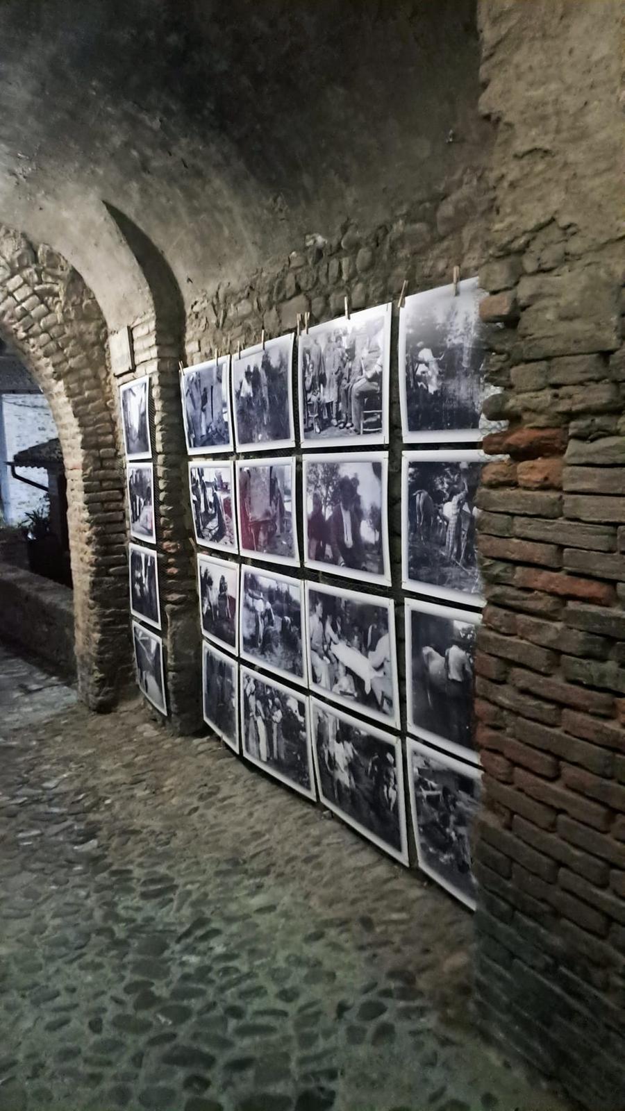 Giuseppe Graziosi “fotografo” nel Borgo antico di Savignano