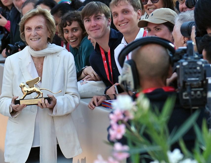 Il tributo a Liliana Cavani: standing ovation al Festival di Venezia<br type="_moz" />
