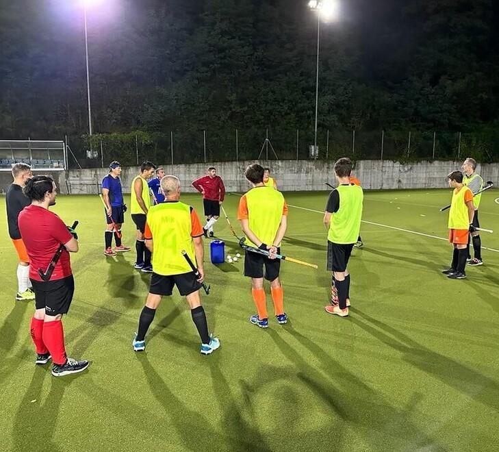 Uno dei primi allenamenti della prima squadra maschile dell’HC Pistoia iscritta al campionato di serie B