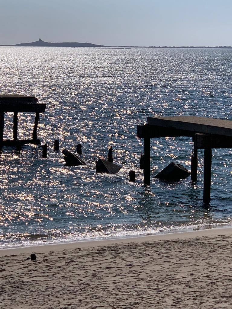 
	Il pontile a torregrande

