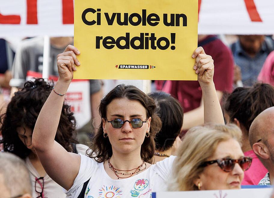 La Toscana dopo il Reddito: ecco novità, scenari e rischi per chi percepiva il sussidio