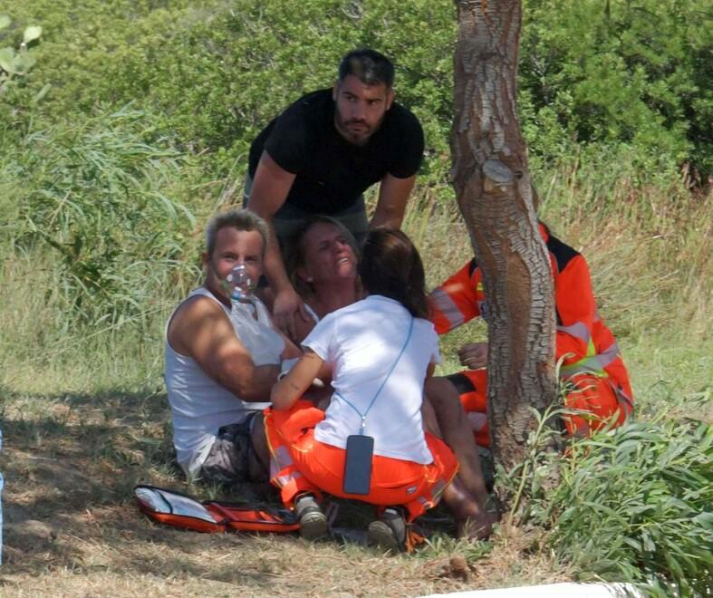 La tragedia di Bados: il bimbo dormiva nel camper incendiato, il padre tra le fiamme per tentare di salvarlo