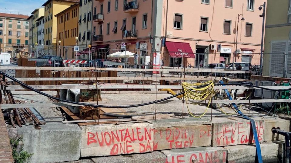 Livorno, per il ponte sul fosso in Venezia servono altri nove mesi di lavori