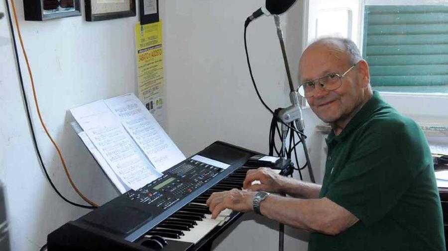 Massa, muore Pietro Faleni: era l’autore di “Una rotonda sul mare”