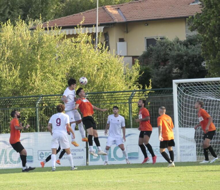 Ufficiale: torna il derby in serie D Le versiliesi nel girone toscano