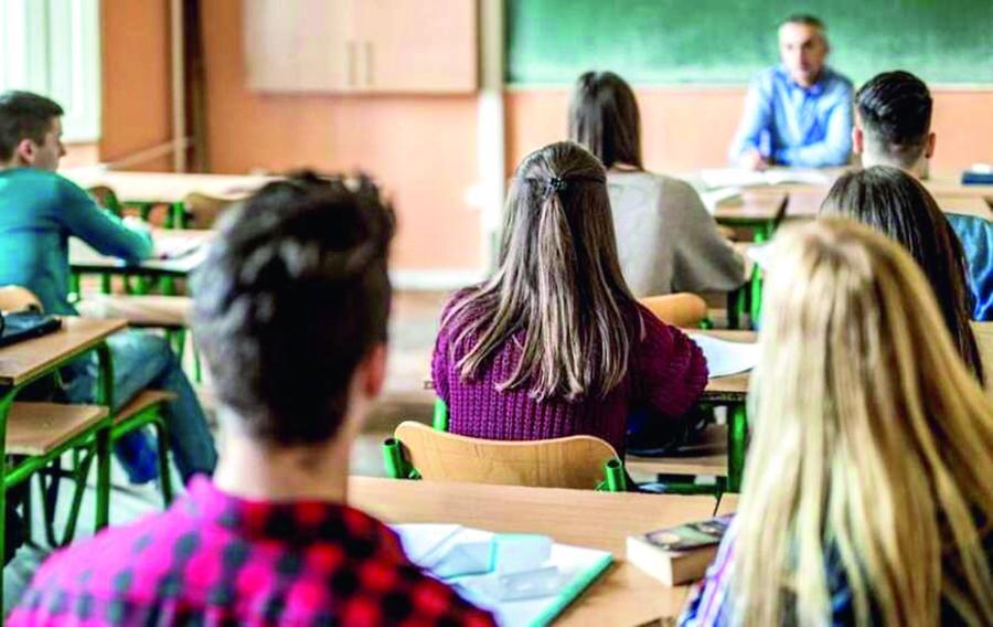 Scuola, appello di Feliziani: «Per sostegno e primaria servono più docenti, rivediamo il numero chiuso»