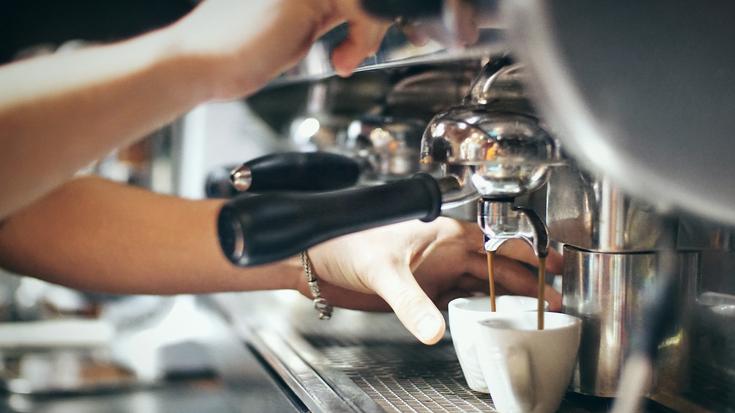 Ferrara, «il lavoro? Qui non è per giovani. Bassi stipendi e poche occasioni»