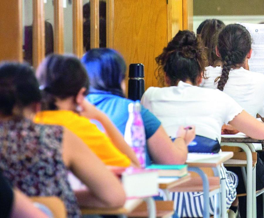 Scuola, la carica dei trentamila supplenti: in Toscana una cattedra su due è precaria