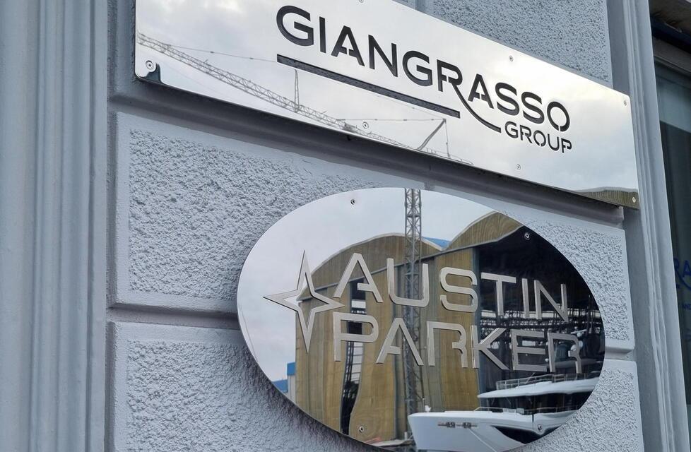 La sede del gruppo con il marchio Austin Parker
