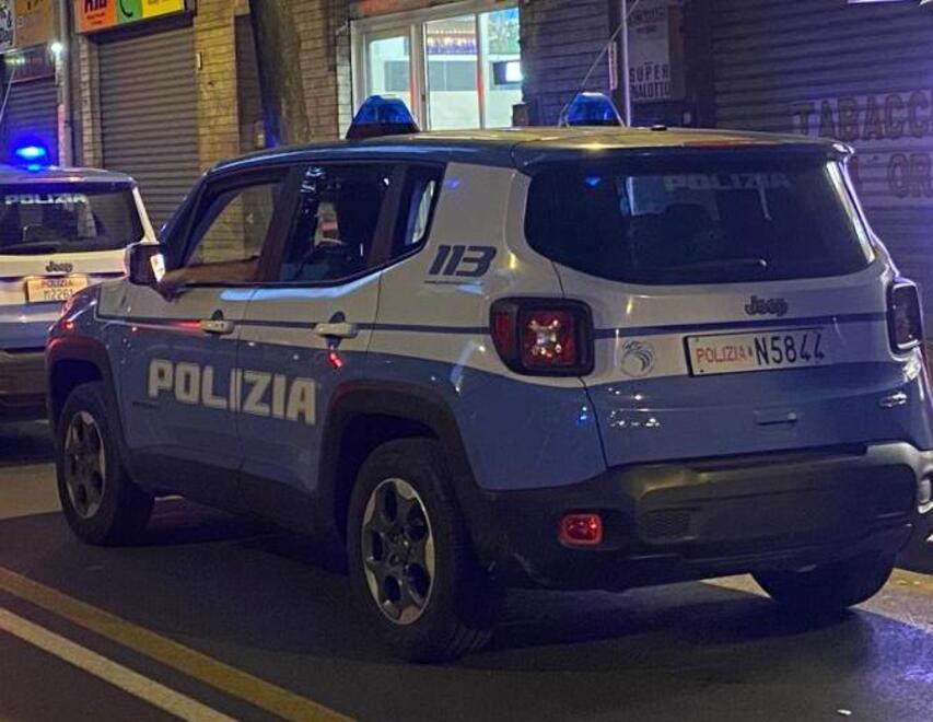 Volanti della Polizia (foto d’archivio)