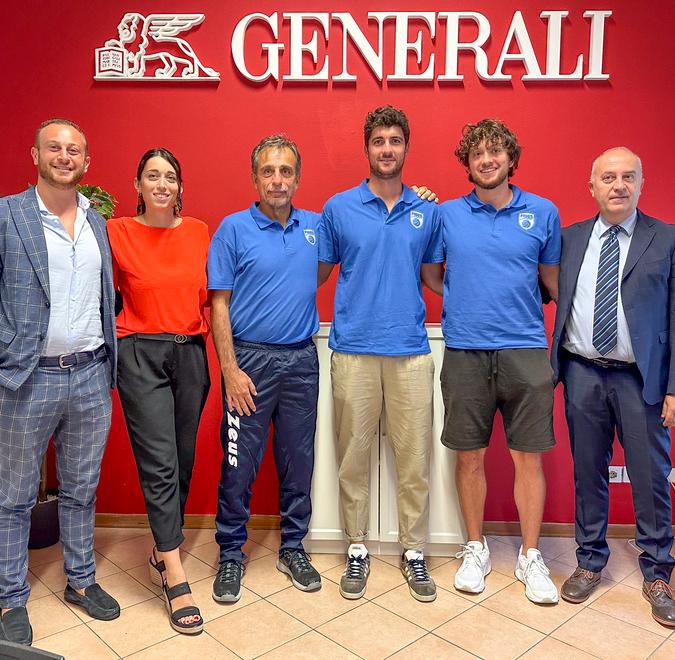 Nella foto i vertici dell’ufficio Generali di Livorno con coach Pistolesi, Massoli, Simone Orsini e Claudio Magnani (Foto Masini/Silvi)