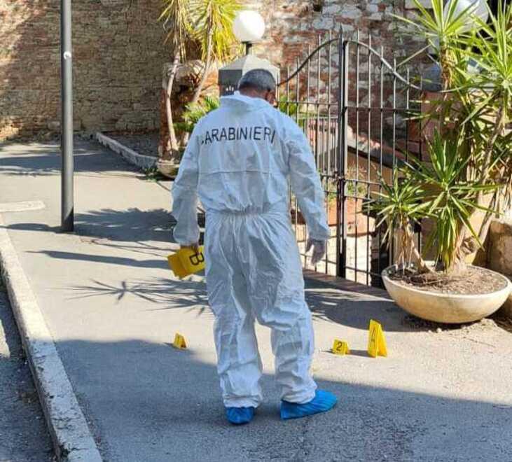 Concordia, ancora in coma la donna caduta: è giallo 