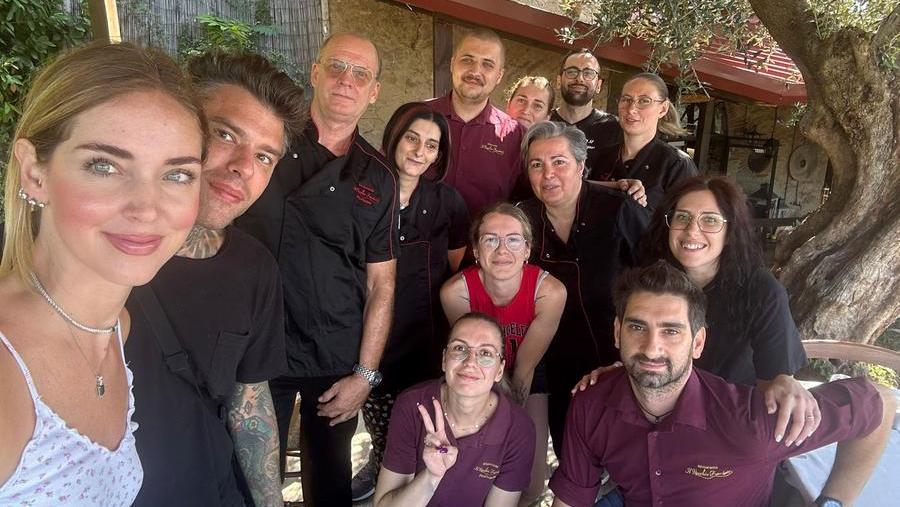 La foto postata su Facebook