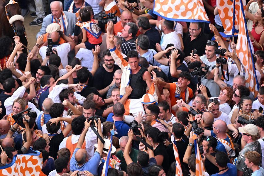 Tittia è di nuovo in sella: «Non è finita, ho ancora fame»