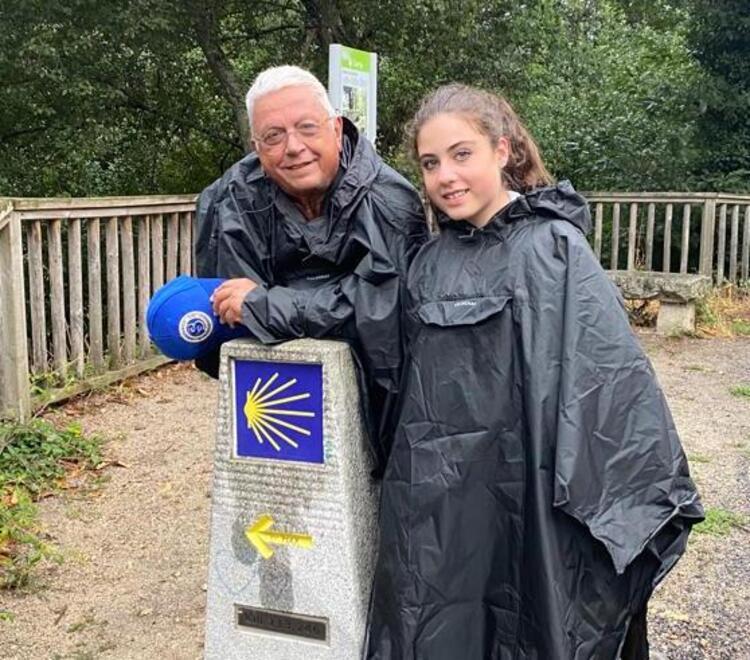 Il Cammino di Santiago con le nipoti: la sfida dell’avvocato pontederese Brini