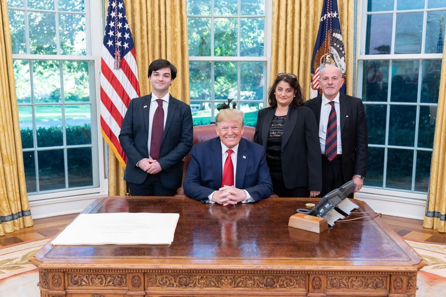 Matteo in missione nell’isola: «Aiuto i bambini malati di cancro»