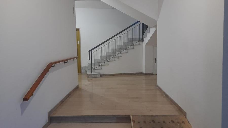 L’ingresso dove sono state trovate tracce di sangue