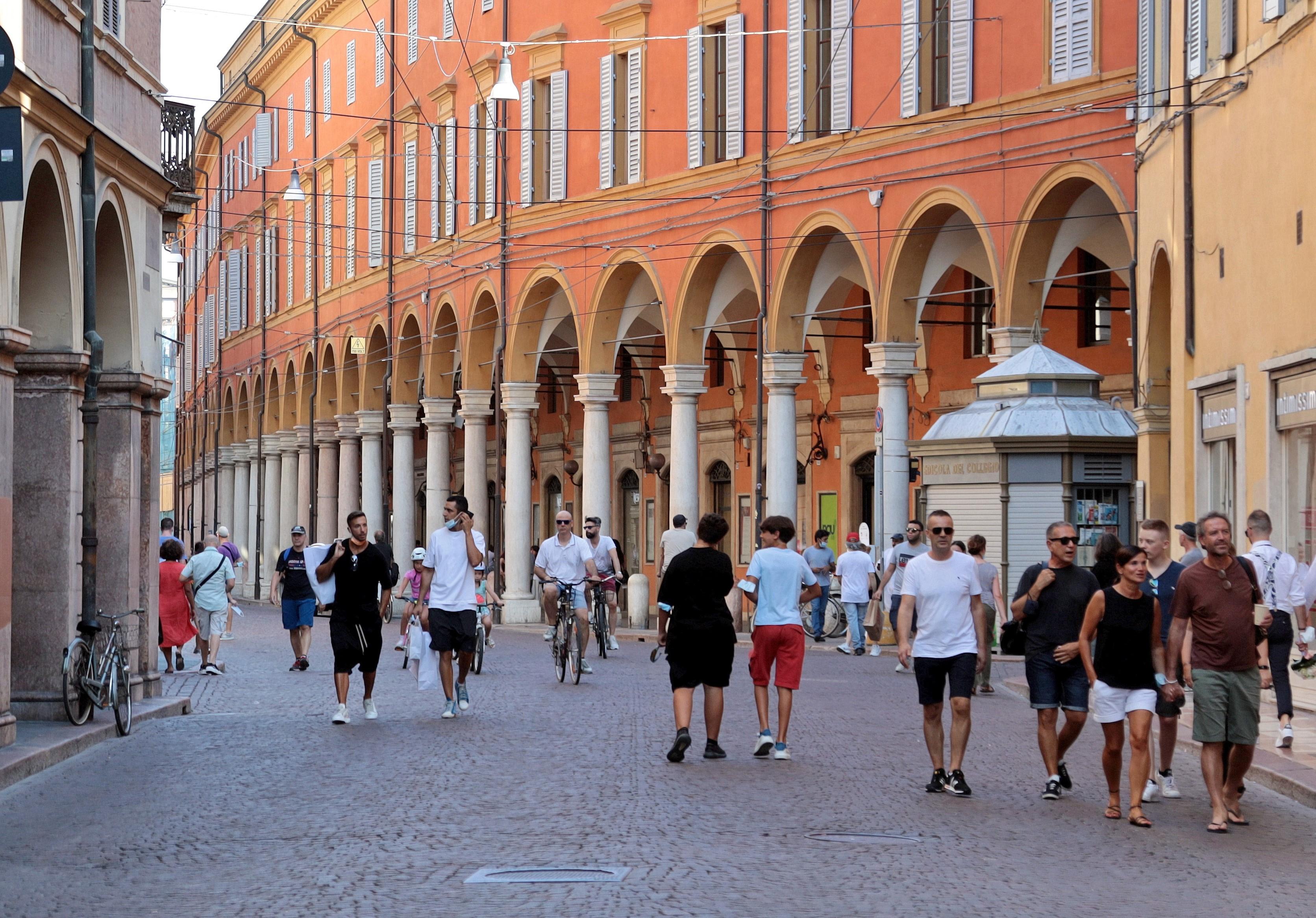Modena. La proposta: «Via Emilia centro sia vietata alle auto»<br>
