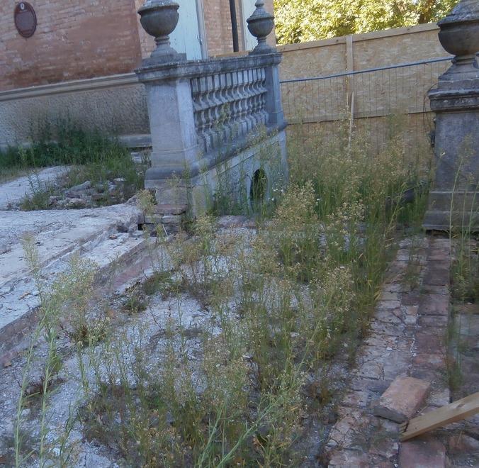 A Villa Sorra sembra tutto fermo. Doppia interrogazione a Castelfranco e San Cesario: «A che punto è il maxi-cantiere?»<br>
