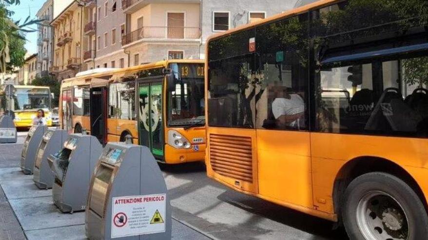 Pisa, stangata sui biglietti del bus: sono penalizzate le periferie. Le tratte che cambiano e i prezzi