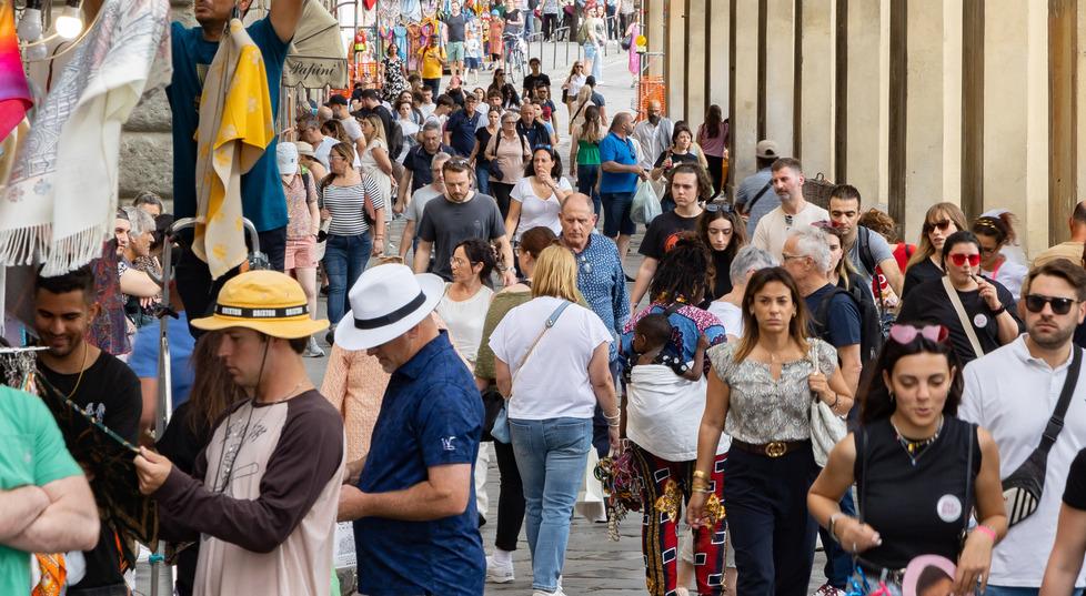 A Firenze nasce la “residenza a tempo” per bloccare gli affitti brevi: cos’è e come funziona