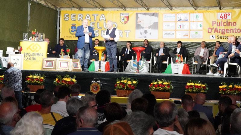 Cascina, la grande serata del Pulcino: dal palco Sozza parla del Var