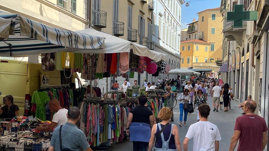 Pistoia, ambulanti verso il ricorso al Tar: «No al piano di riordino dei banchi»