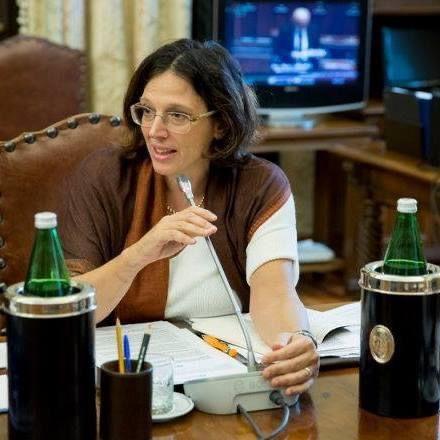 
	Alessandra Pauncz, psicologa, presidente e socia fondatrice Cam

