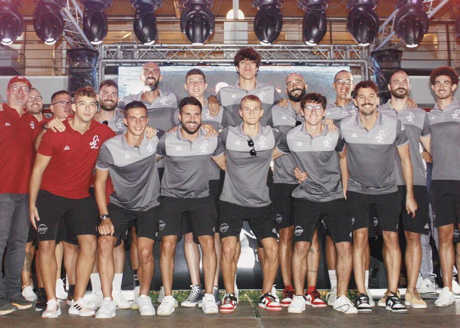 Il gruppo durante la presentazione (foto Ianda-Silvi)