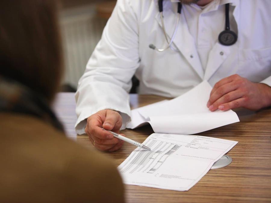 
	Foto simbolica di una commissione medica

