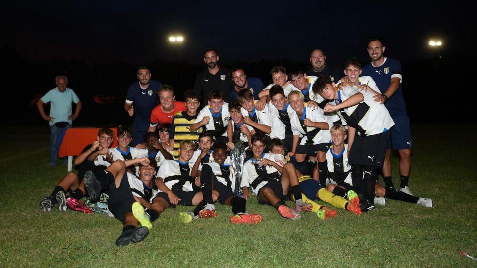 Il Parma bissa il successo al “Fiaschi” Fiorentina battuta di misura in finale