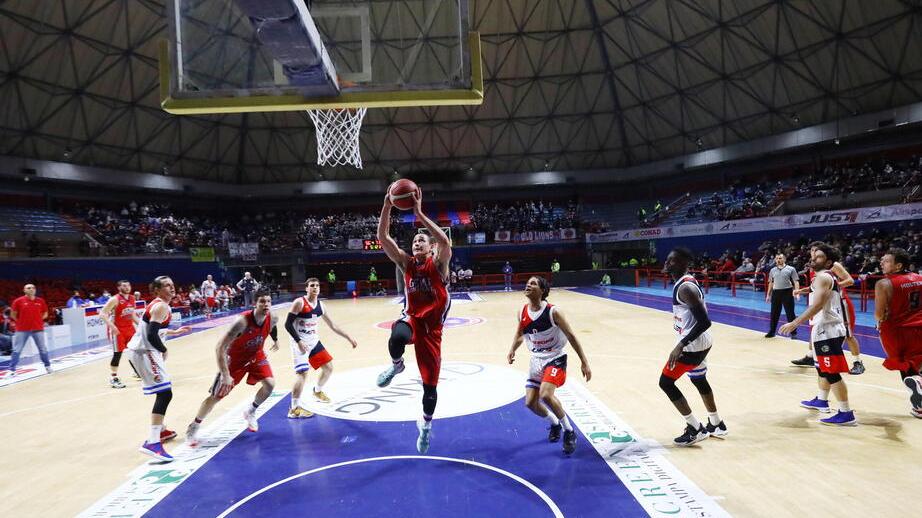 Ecco l’undicesimo derby Occhi puntati sul Palaterme